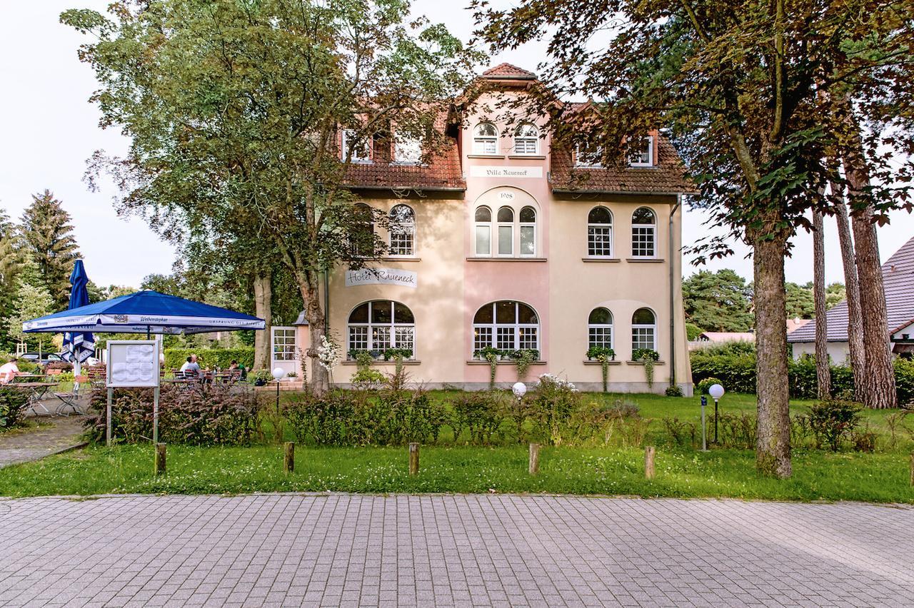 & Restaurant Raueneck * Bad Saarow